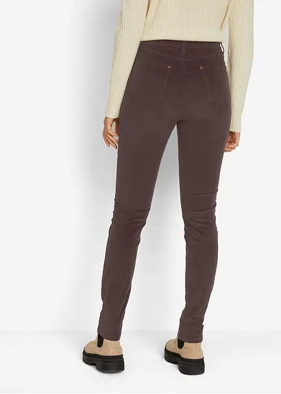 Bonprix Komfortable Cordhose Mit Stretch Und Vielseitig Kombinierbarer Skinny Fit