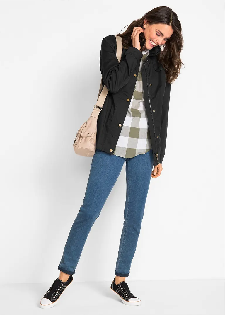 Bonprix Komfortable Jacke Mit Komfortablen Seitentaschen - Schwarz