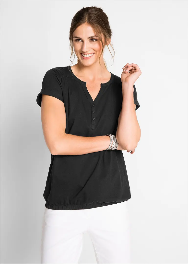 Bonprix Kurzärmliges Shirt Betont Das Dekolleté Durch Den V-Ausschnitt
