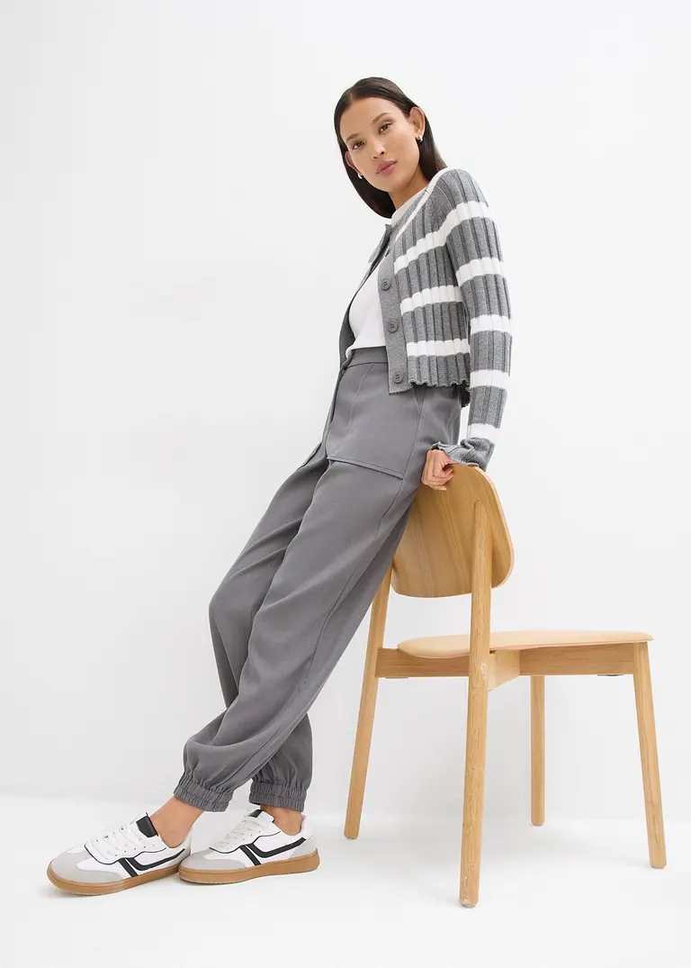 Bonprix Kurze Gerippte Strickjacke Mit Knopfleiste Und Streifendesign