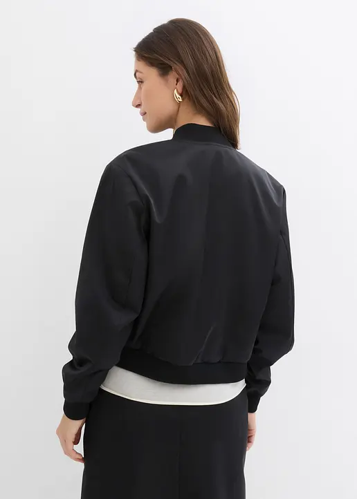 Bonprix Kurzer Blouson In Oversized-Passform Mit Leicht überschnittenen Schultern Und Einem Elastischen Saum