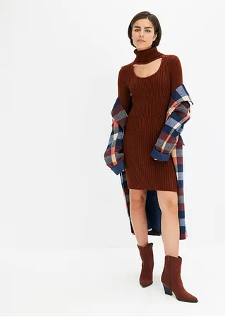 Bonprix Kuscheliger Kleid Mit Schönem Ausschnitt Und Kragen - Braun
