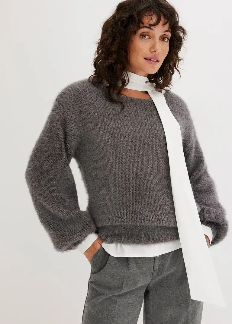 Bonprix Kuscheliger Pullover Mit Längeren Fasern - Grau - Damen
