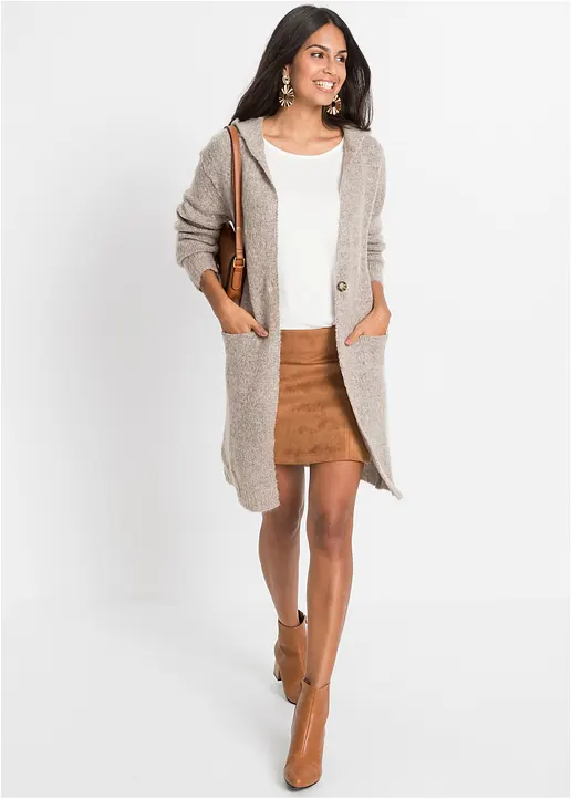 Bonprix Kuschelweiche Longstrickjacke Mit Funktionaler Kapuze. - Beige