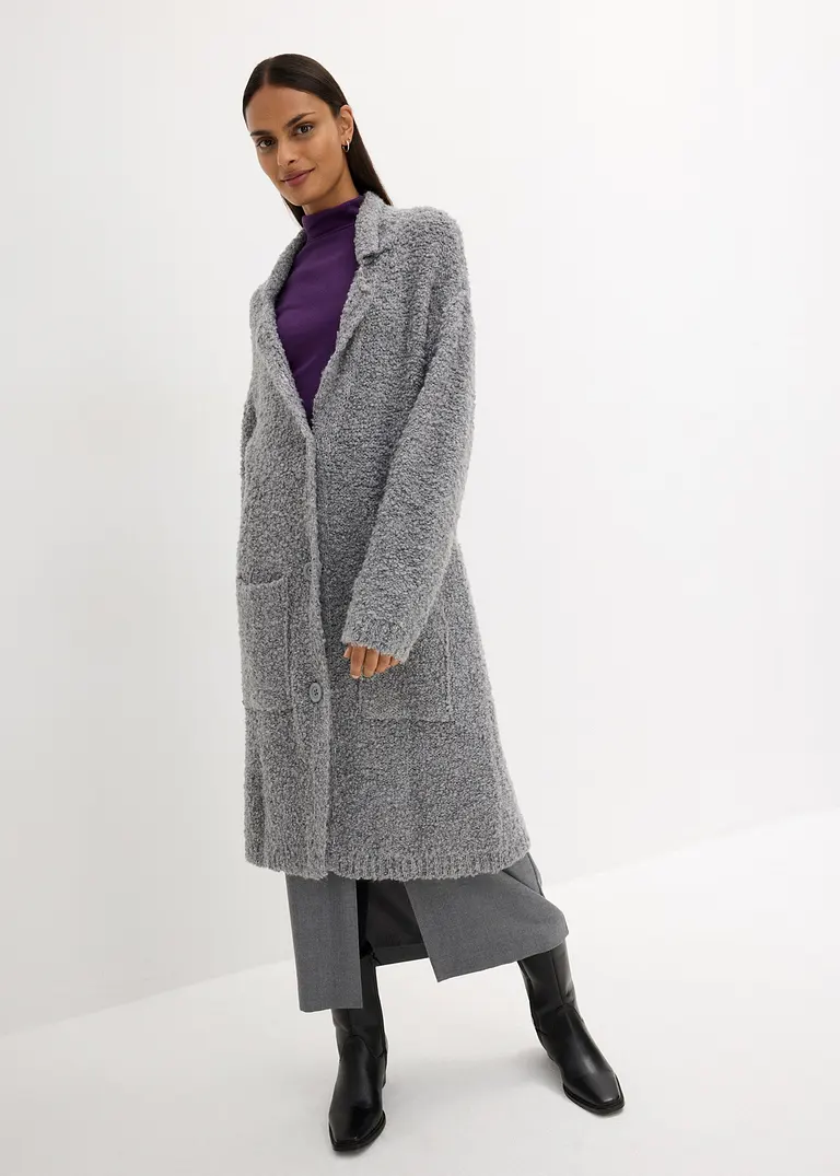 Bonprix Lange Strickjacke Mit Reverskragen Aus Flauschigen Wollmix Mit Aufgesetzten Taschen