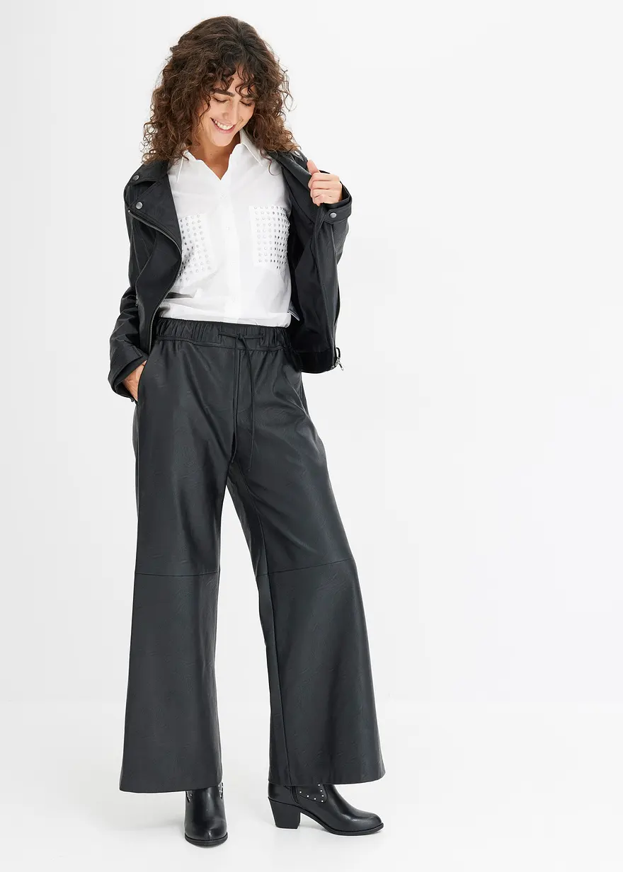 Bonprix Lässige Bluse Mit Aufgesetzten Taschen Und Nieten - Weiß - Damen