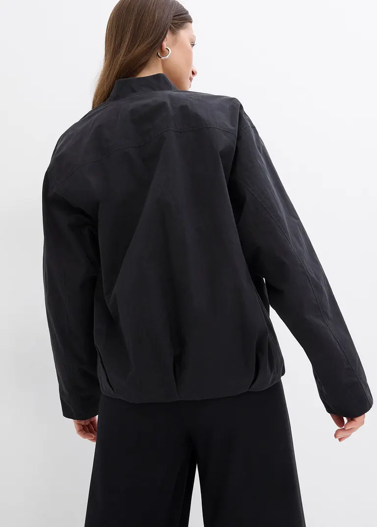 Bonprix Lässiger Blouson Mit Schrägen Pattentaschen Mit Druckknöpfen