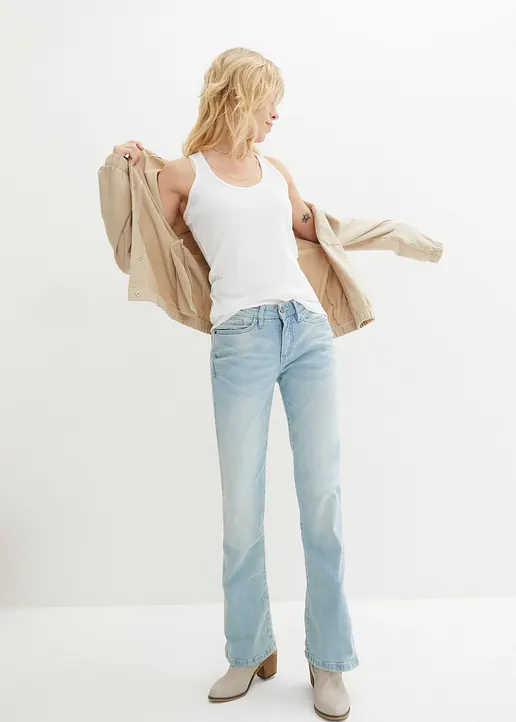 Bonprix Legere Basic-Stretch-Jeans Mit Kontrastnähten Und Toller Waschung