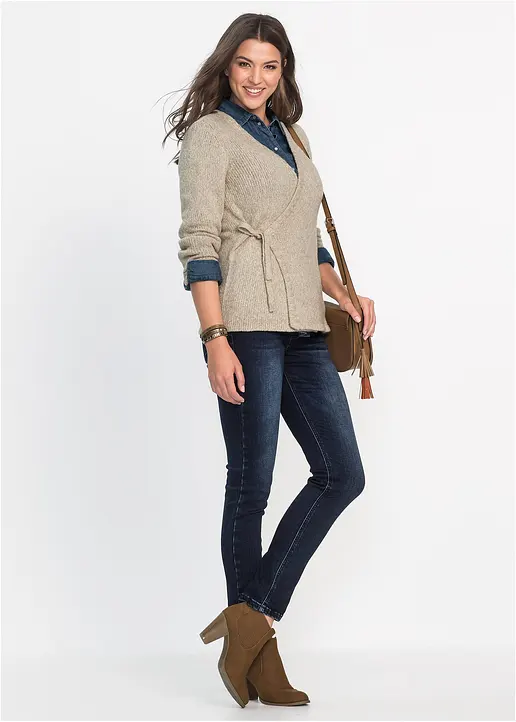 Bonprix Legere Stretch-Jeans Mit Figurformendem Effekt Gut Geeignet Für Das Homeoffice