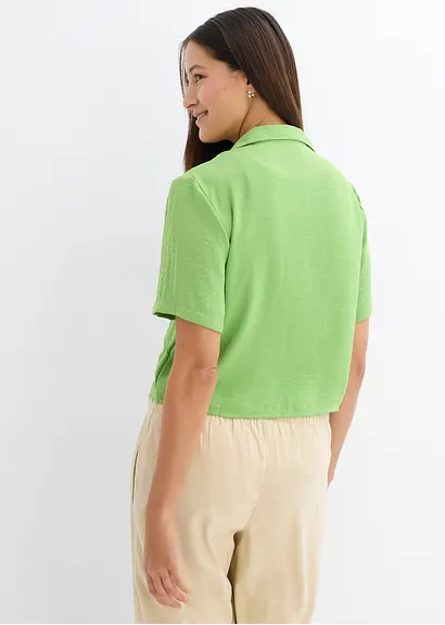 Bonprix Leicht Verkürzte Kastige Hemdbluse Mit Halbarm Umlegekragen Und Knopfleiste