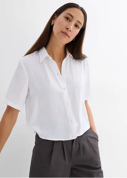 Bonprix Leicht Verkürzte Kastige Hemdbluse Mit Halbarm Umlegekragen Und Knopfleiste