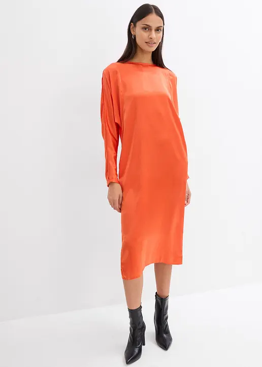 Bonprix Midikleid Mit Lockerer Passform Aus Leicht Glänzendem Satin Sowie Fledermausärmel Und Einem Schlitz Hinten Für Mehr Bewegungsfreiheit