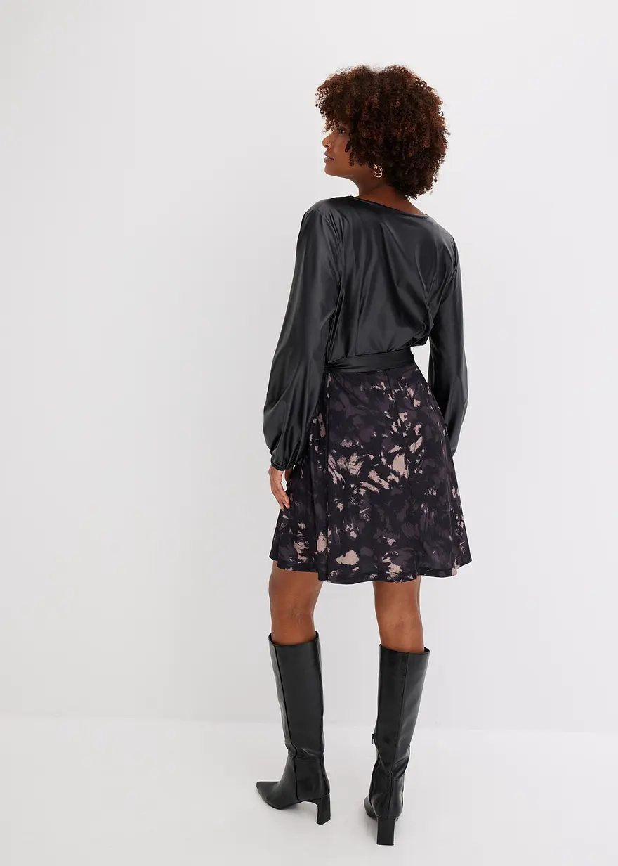 Bonprix Modern Und Feminin: Lederimitat-Kleid Mit Bedrucktem Rockteil Und Bindeband In Der Taille