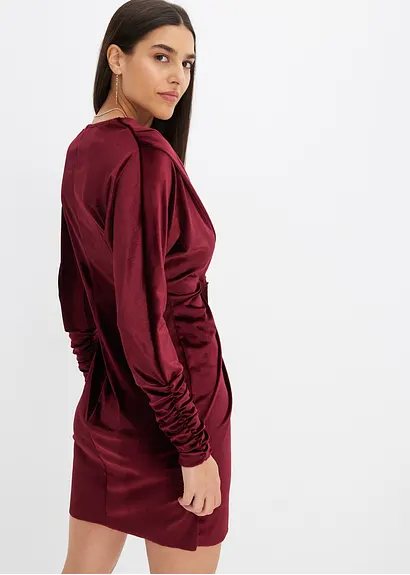 Bonprix Modern Und Feminin: Oversized Mini-Kleid Aus Softem Samt Mit Knoten-Detail In Der Taille