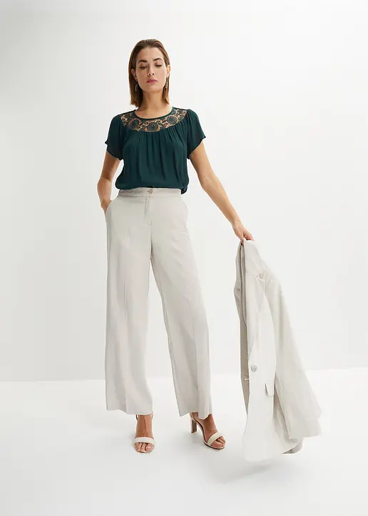 Bonprix Moderne Bluse Mit Hochwertiger Spitze - Grün - Damen