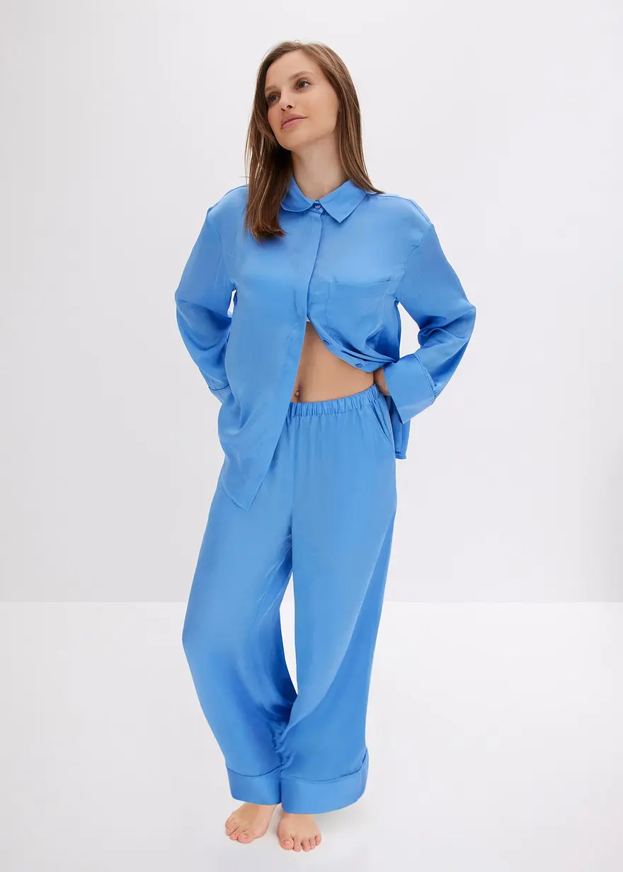 Bonprix Moderner Oversized Pyjama Aus Satin Mit Brusttasche - Mittelblau