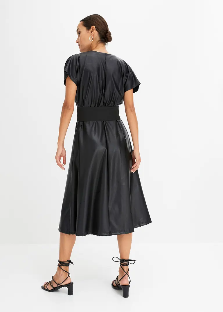 Bonprix Modernes Kleid Mit Breitem Gürtel Und Tiefem Ausschnitt - Schwarz