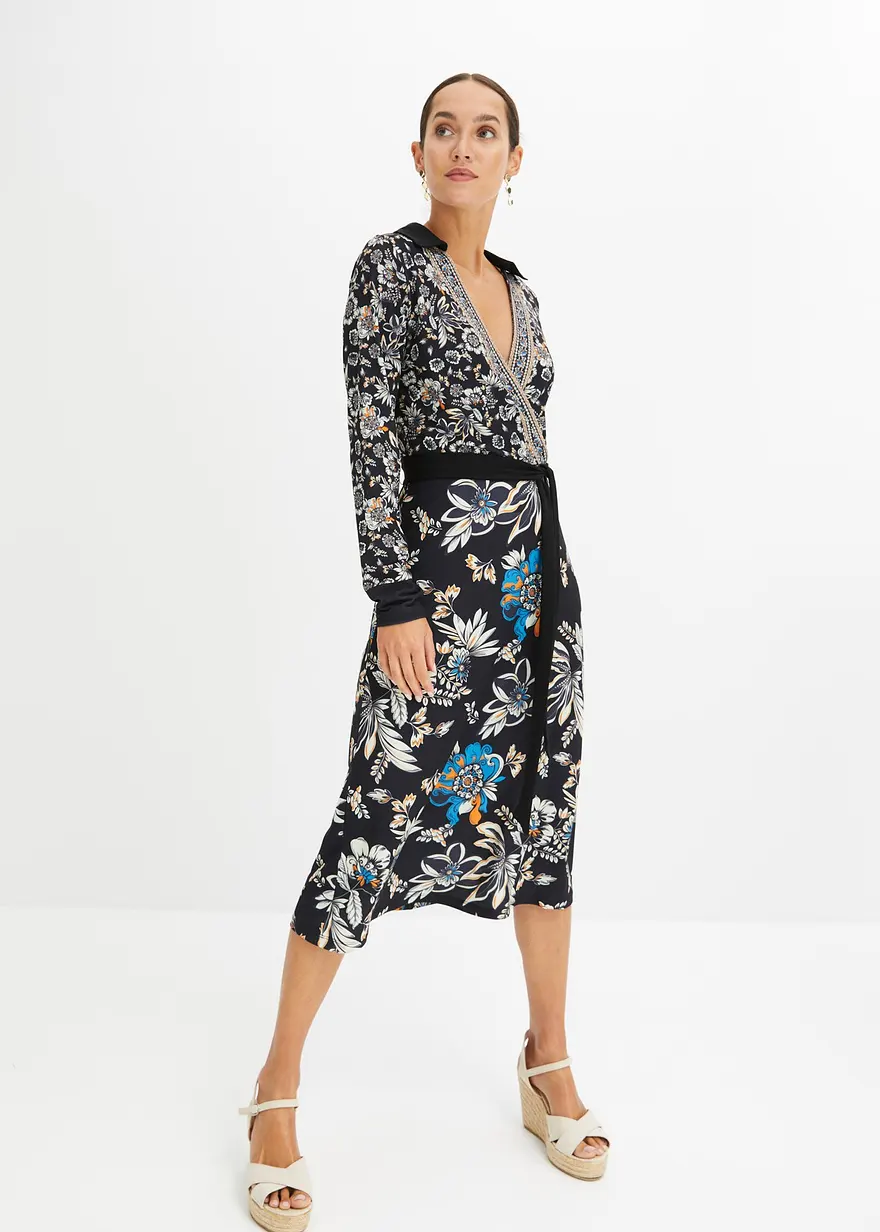 Bonprix Modernes Kleid Mit Gürtel Zum Binden Und Schönem Auffälligem Muster
