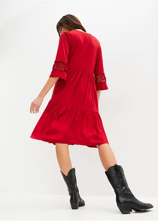 Bonprix Modernes Kleid Mit Hochwertiger Spitze Und Tiefem Ausschnitt