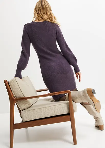 Bonprix Modernes Kleid Mit Tiefem Ausschnitt - Lila - Damen