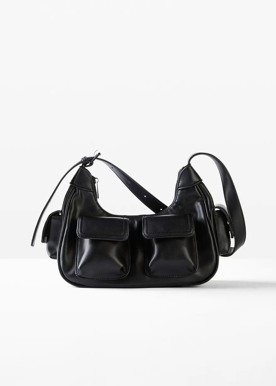 bonprix Modische Handtasche in Lederoptik mit viel Stauraum - schwarz
