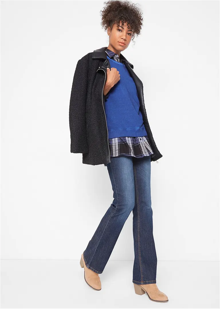 Bonprix Modische Komfort-Stretch-Jeans Mit Kleinen Nieten Und Kontrastnähten