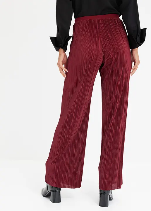 Bonprix Modische Plissée-Hose Mit Dekorativer Schnalle Vorne Am Bund