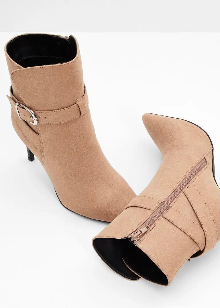Bonprix Modische Stiefelette Mit Dekorativer Schnalle - Braun