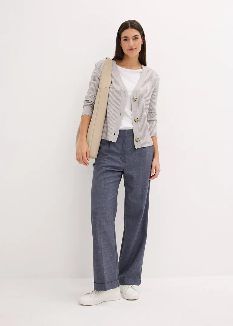 Bonprix Modische Strickjacke Mit Auffallenden Knöpfen - Grau