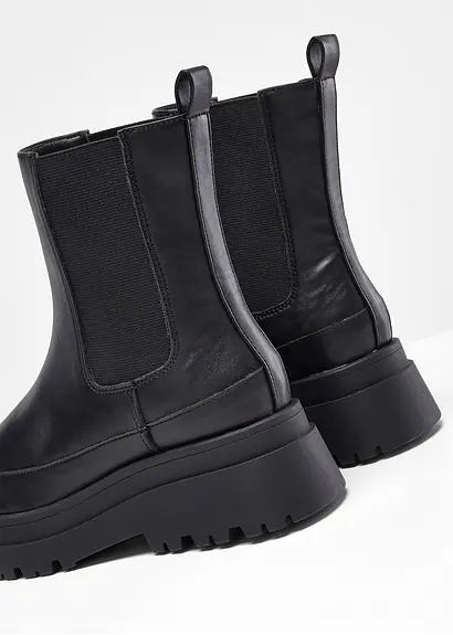 Bonprix Modischer Chelsea Boot Mit Profilierter Sohle - Schwarz