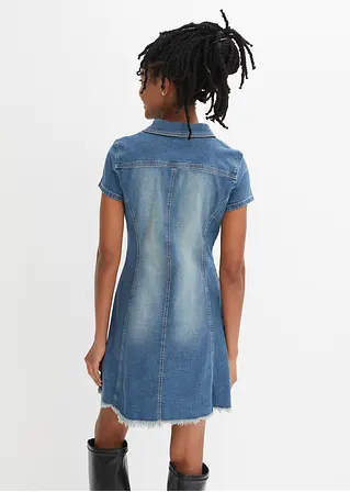 Bonprix Modisches Kleid Tailliert Aus Jeansstoff Mit Knöpfen - Blau