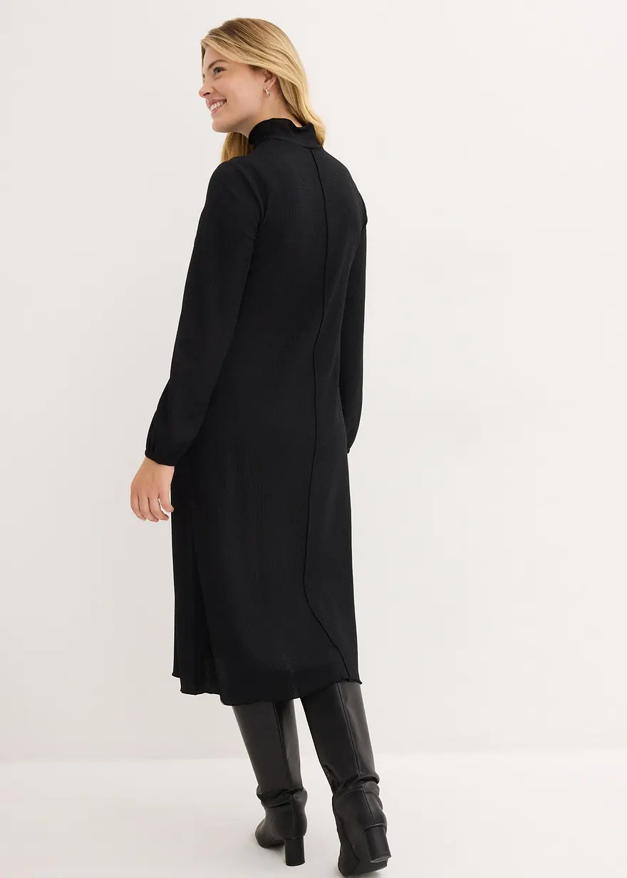 Bonprix Modisches Langes Kleid Mit Dekorativer Naht Aus Crépe- Stoff