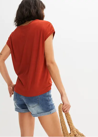 Bonprix Modisches Shirt Mit Femininer Lochstickerei Vorne - Rot