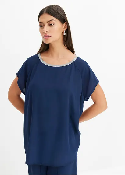 Bonprix Oversized Bluse Aus Feinem Georgette Mit Strasssteinverzierung Am Ausschnitt