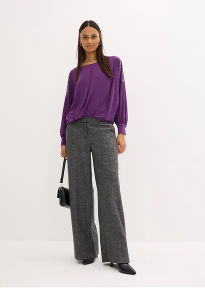 Bonprix Raffiniertes Shirt Mit Weitem Fledermausärmeln Und Schmückenden Steinchen Darauf