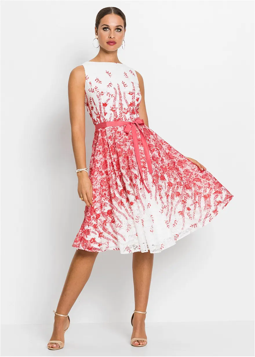 Bonprix Romantisch Und Feminin: Ausgestelltes Midikleid Aus Spitze Mit Bindeband Aus Glänzendem Satin In Der Taille