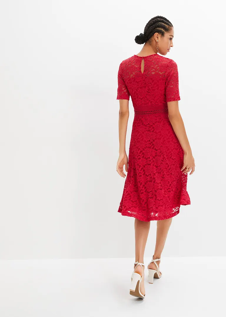 Bonprix Romantisch Und Feminin: Midikleid Aus Spitze Mit Häkeleinsatz In Der Taille