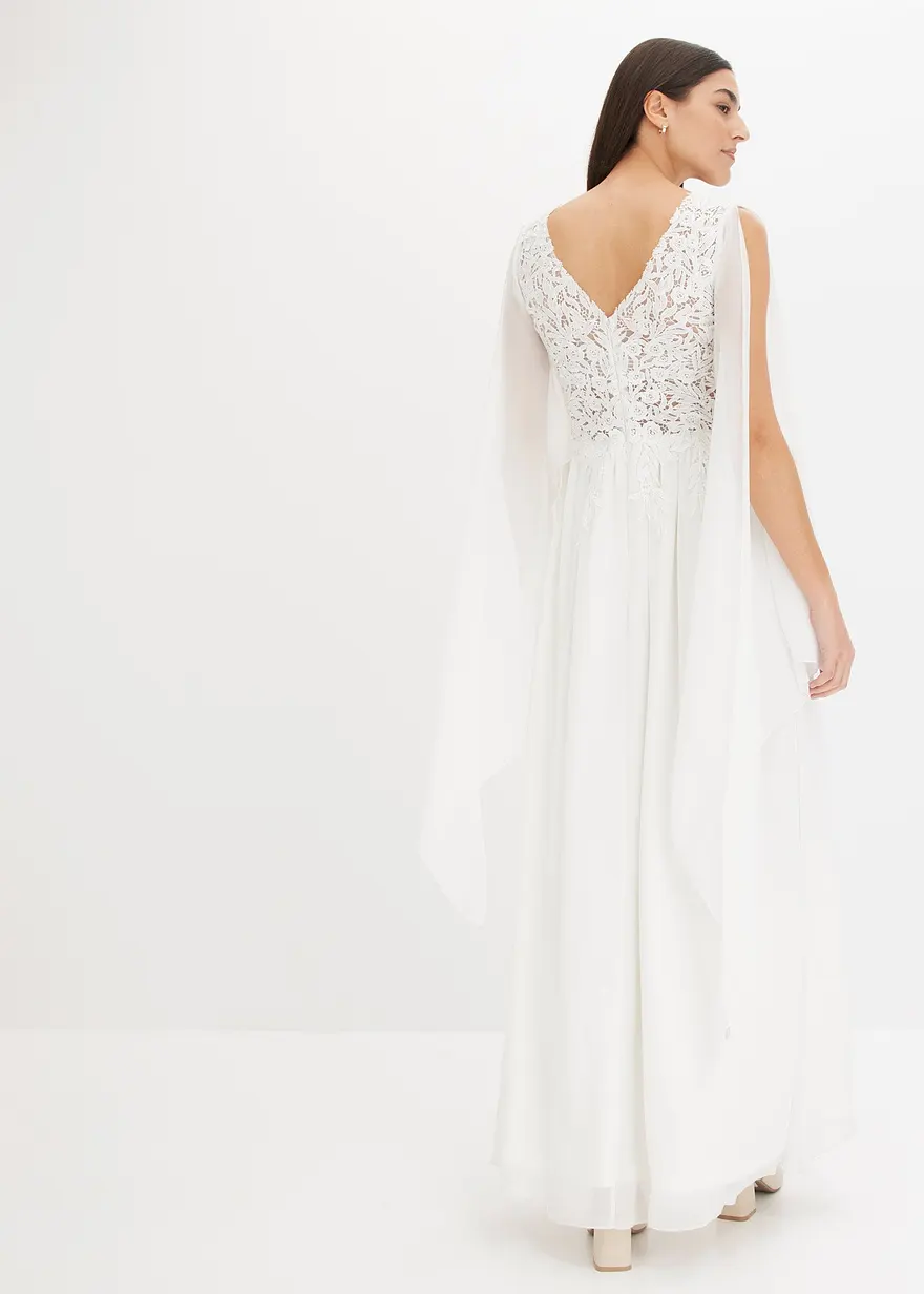 Bonprix Romantisch Verspieltes Brautkleid Aus Feinem Chiffon Mit Bezaubernder Spitze Im Oberteil Und Langen Asymmetrischen Ärmeln Mit Cut-Outs