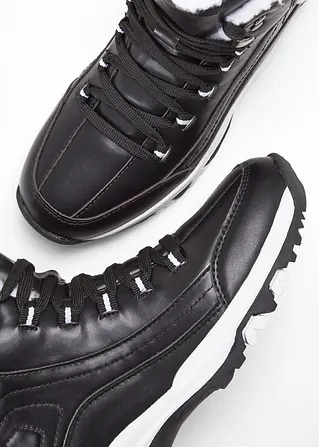 Bonprix Schnürboot Mit Profilierter Laufsohle - Schwarz - Damen