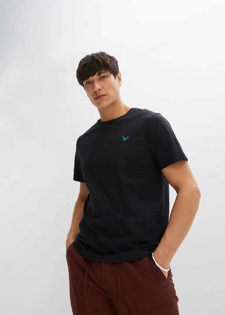 Bonprix Schöne T-Shirts Im 3er Pack Mit Kleiner Stickerei Auf Der Brust