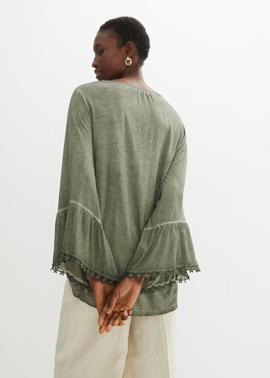 Bonprix Shirt-Tunika Mit Spitze Am Halsausschnitt Und An Den Ärmeln