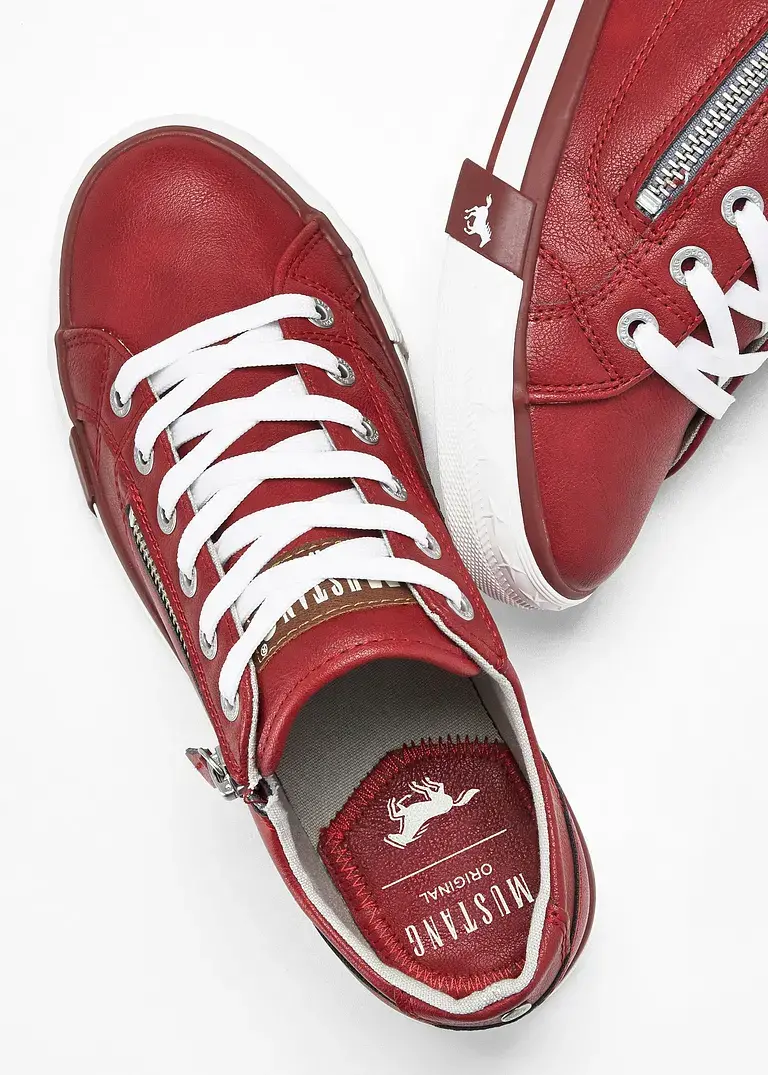 Bonprix Sneaker Von Mustang Mit Trendigen Ziernähten Und Farblich Abgesetzter Schnürung