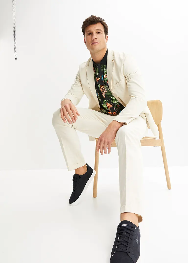 Bonprix Sommerliches Piqué-Poloshirt Mit Blumenmuster - Schwarz