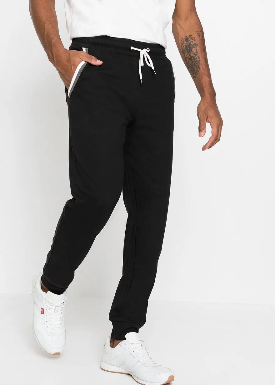 Bonprix Sportive Jogginghose Mit Kontraststreifen An Den Vorderen Taschen
