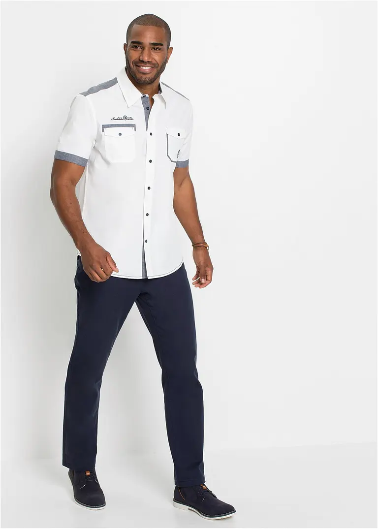 Bonprix Sportives Kurzarmhemd Mit Kontrastbesätzen Und Brusttaschen