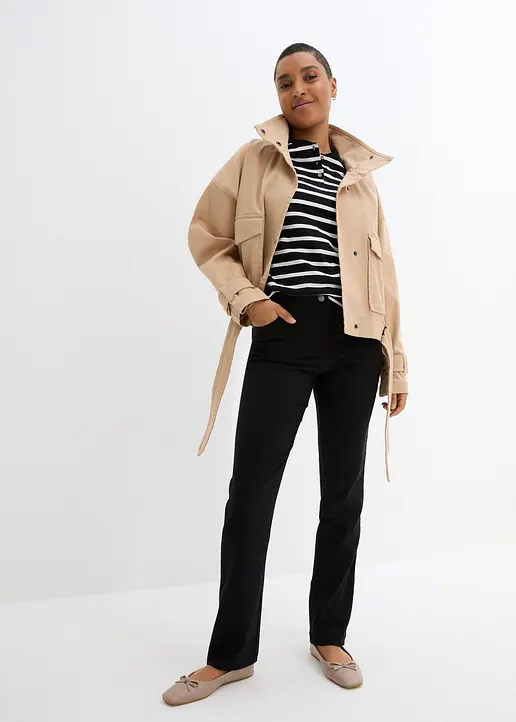 Bonprix Stretch-Hose Im Straight Fit Mit Aufgesetzten Taschen - Schwarz