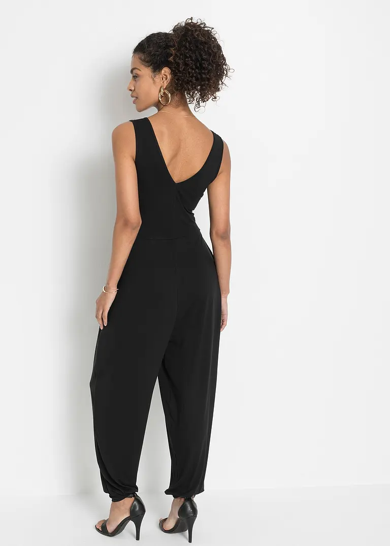 Bonprix Stylischer Jumpsuit Mit Tiefem Ausschnitt - Schwarz