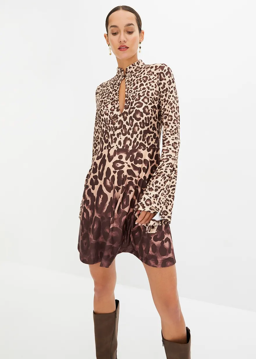 Bonprix Stylisches Kleid Mit Cut Outs Im Ausschnitt Und Weiten Ärmeln