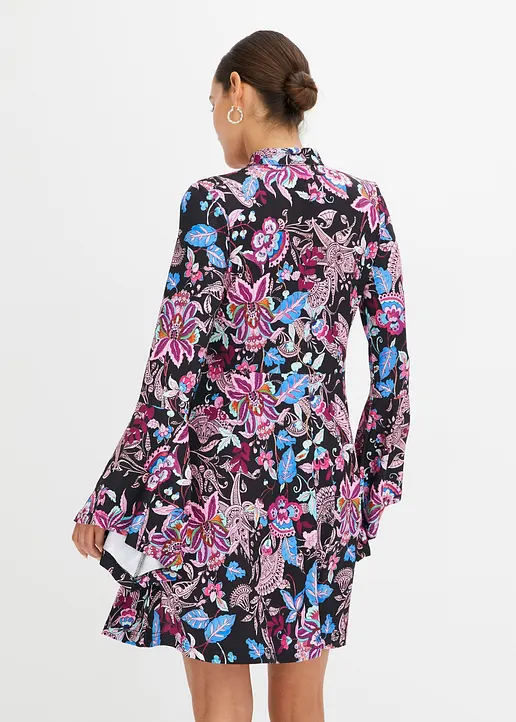 Bonprix Stylisches Kleid Mit Cutout Am Ausschnitt Und Ausgestellten Ärmeln