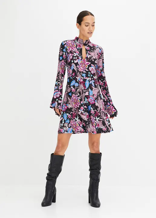 Bonprix Stylisches Kleid Mit Cutout Am Ausschnitt Und Ausgestellten Ärmeln